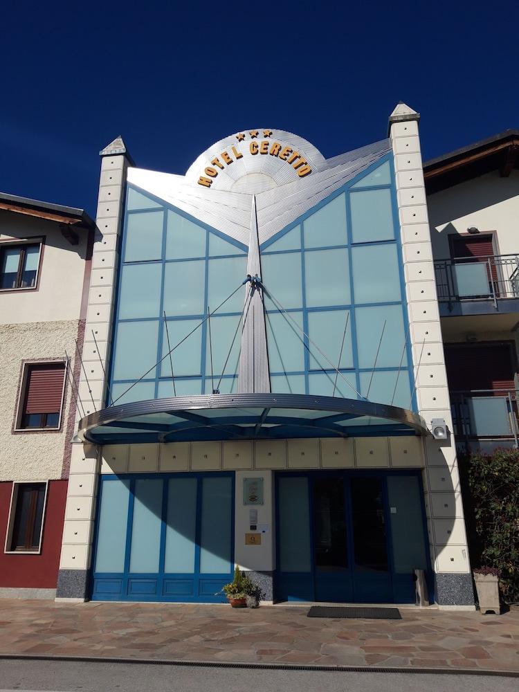 Hotel Ceretto Busca Luaran gambar